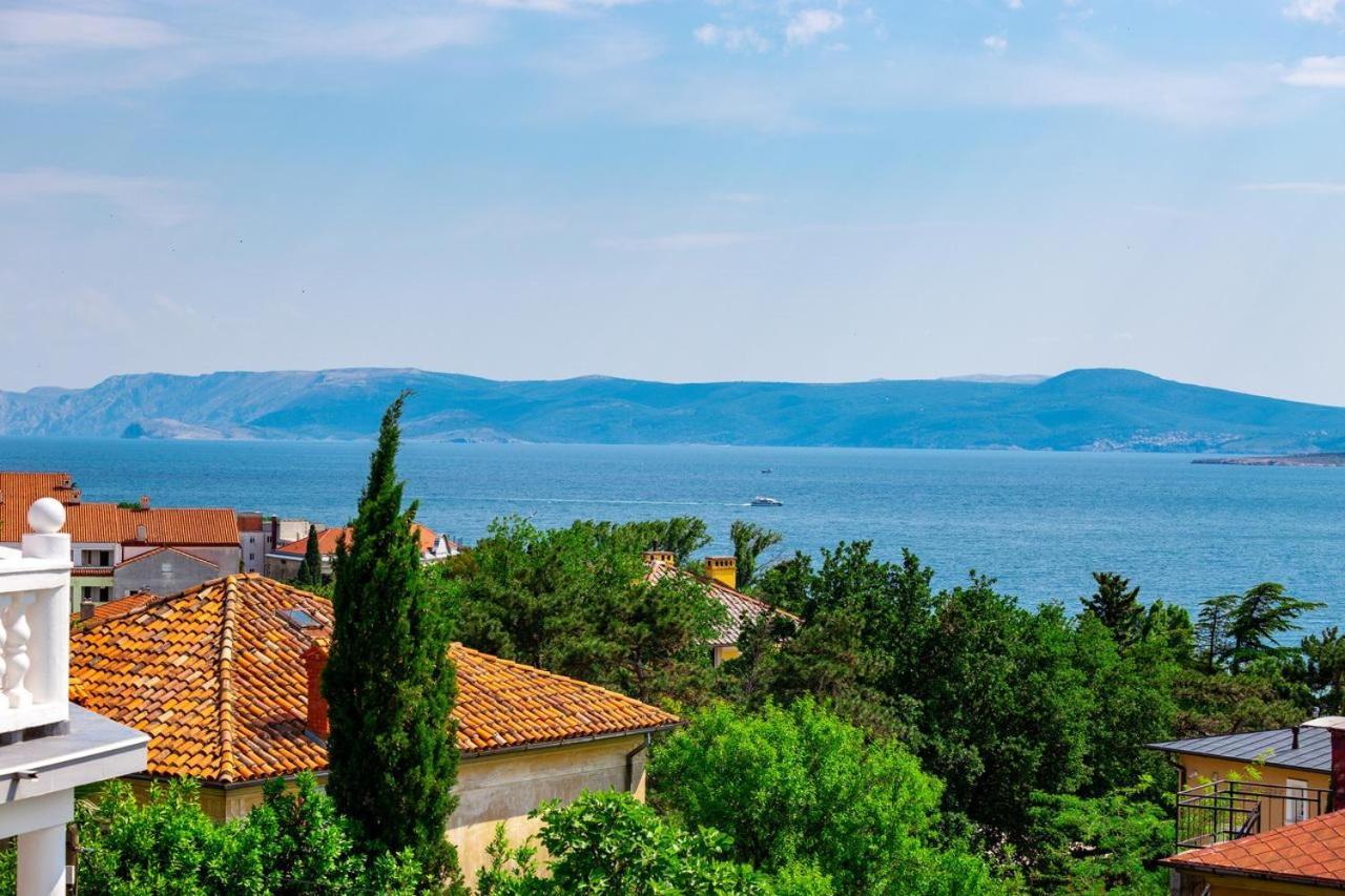 Jurincic Apartment Crikvenica Ruang foto